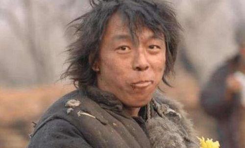 黄渤乞丐图片搞笑的,笑出腹肌！